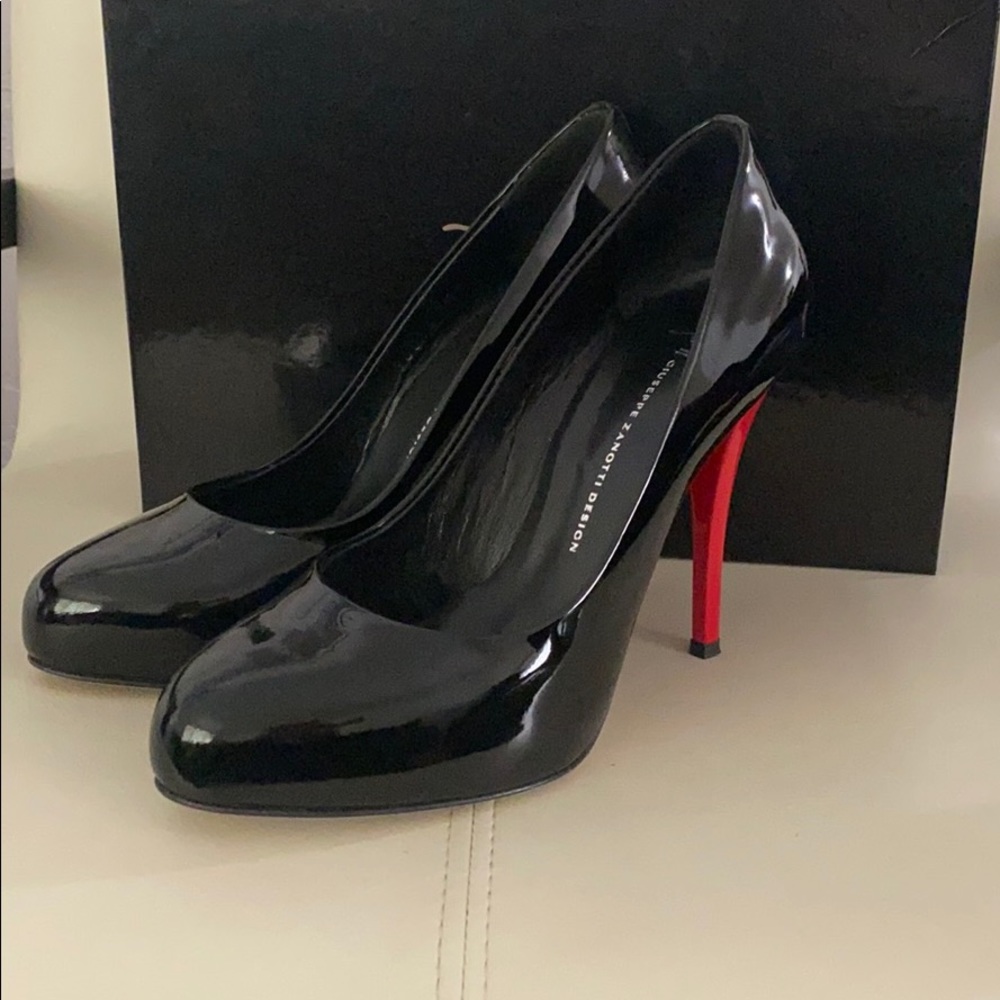 Giuseppe Zanotti patent leather heels